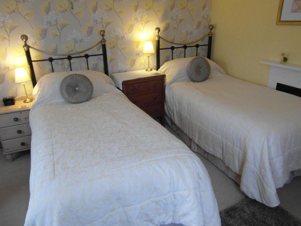 Anton Guest House Bed And Breakfast Shrewsbury Room photo